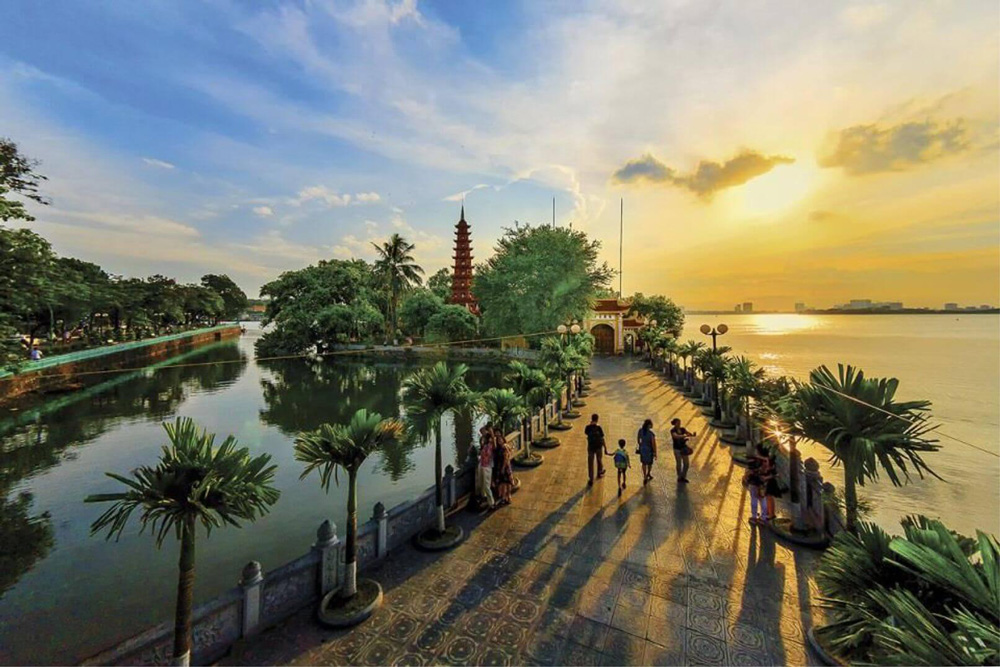 February to April is the best time to visit Hanoi's Landmarks in Spring.