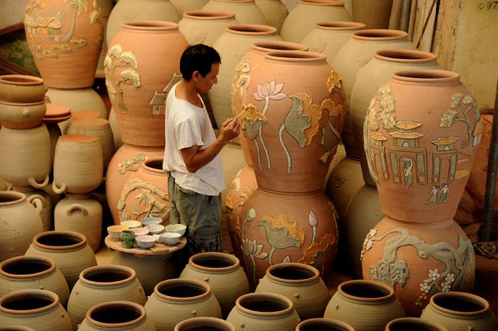 Bat Trang might be the best traditional villages near Hanoi for those who love handcrafted ceramics.